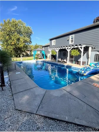 $349,900 | 100 Plaxdale Road, Salina, NY 13088