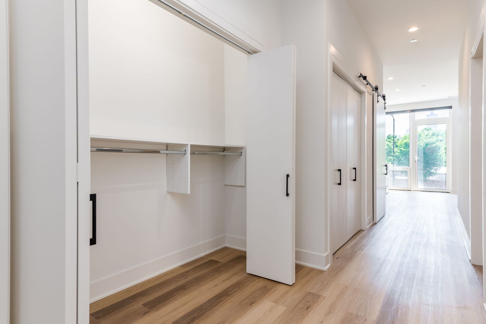 224 South Ashland Avenue, Unit 201 Chicago, IL 60607 - Photo 13 of 21