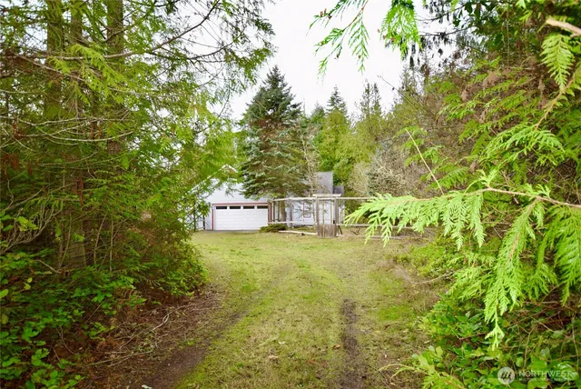 $565,000 | 323 Critter Country Trail, Sequim, WA 98382