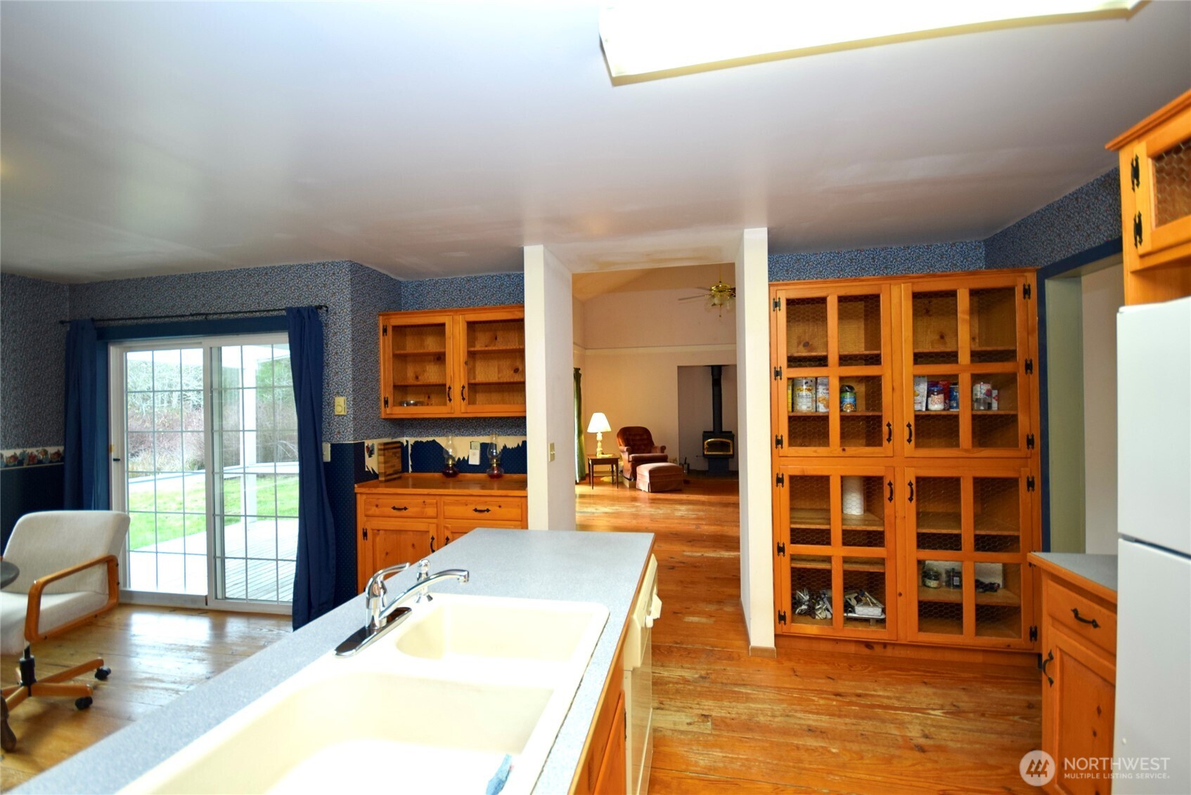 323 Critter Country Trail Sequim, WA 98382 - Photo 12 of 37 a view of a living room and dining room