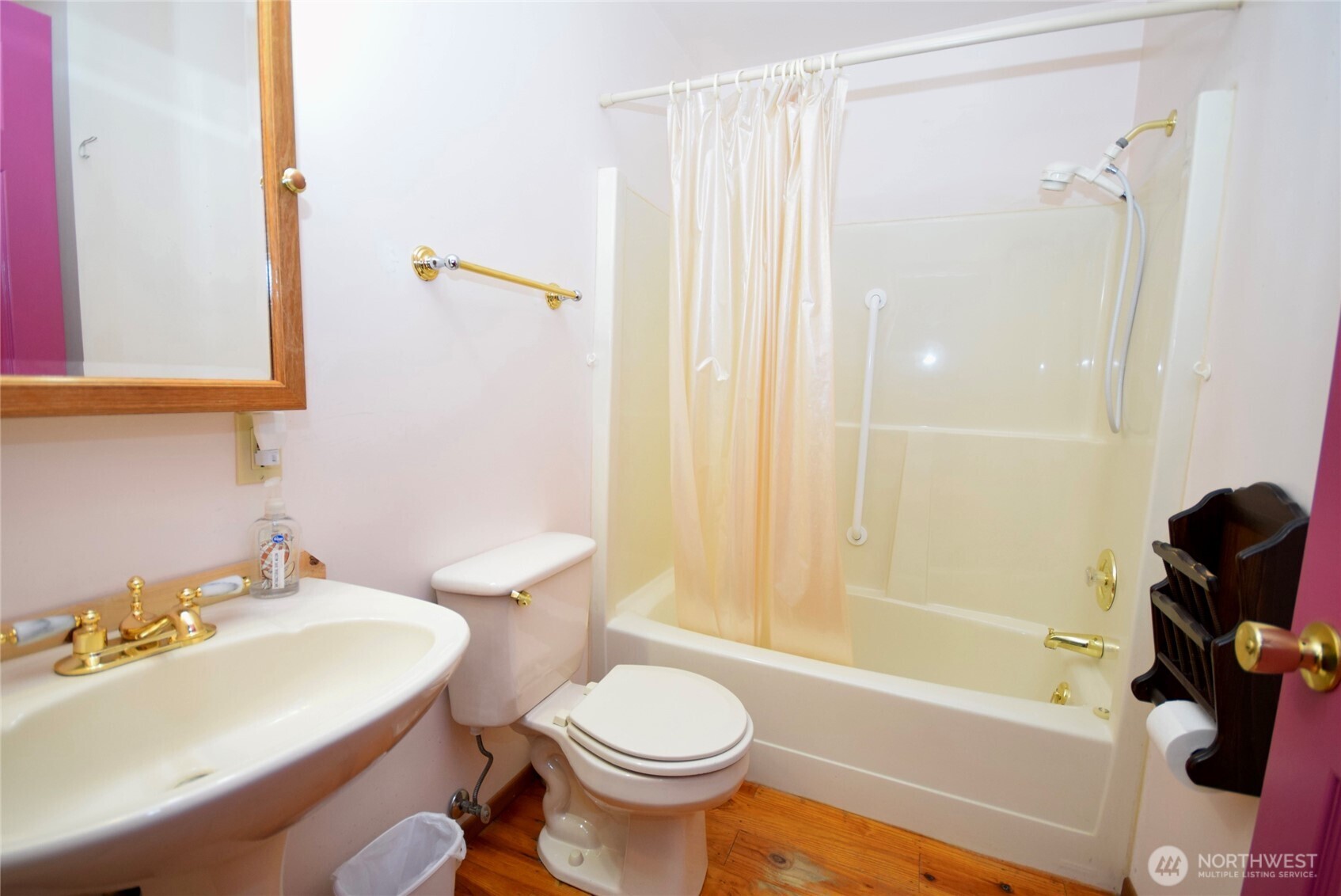 323 Critter Country Trail Sequim, WA 98382 - Photo 18 of 37 a bathroom with a sink toilet and shower