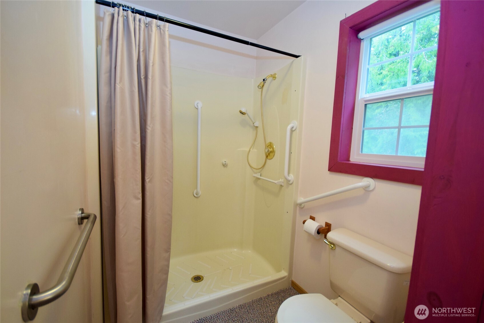 323 Critter Country Trail Sequim, WA 98382 - Photo 23 of 37 a bathroom with a shower and a toilet
