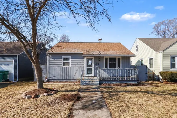 $212,000 | 309 South May Street, Joliet, IL 60436