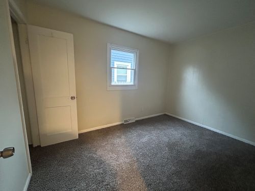 309 South May Street Joliet, IL 60436 - Photo 8 of 15