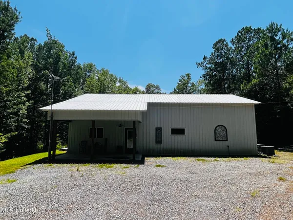 $325,000 | 8625 County Road 5001, Ethel, MS 39067