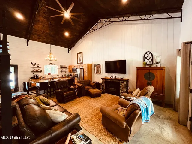 $325,000 | 8625 County Road 5001, Ethel, MS 39067