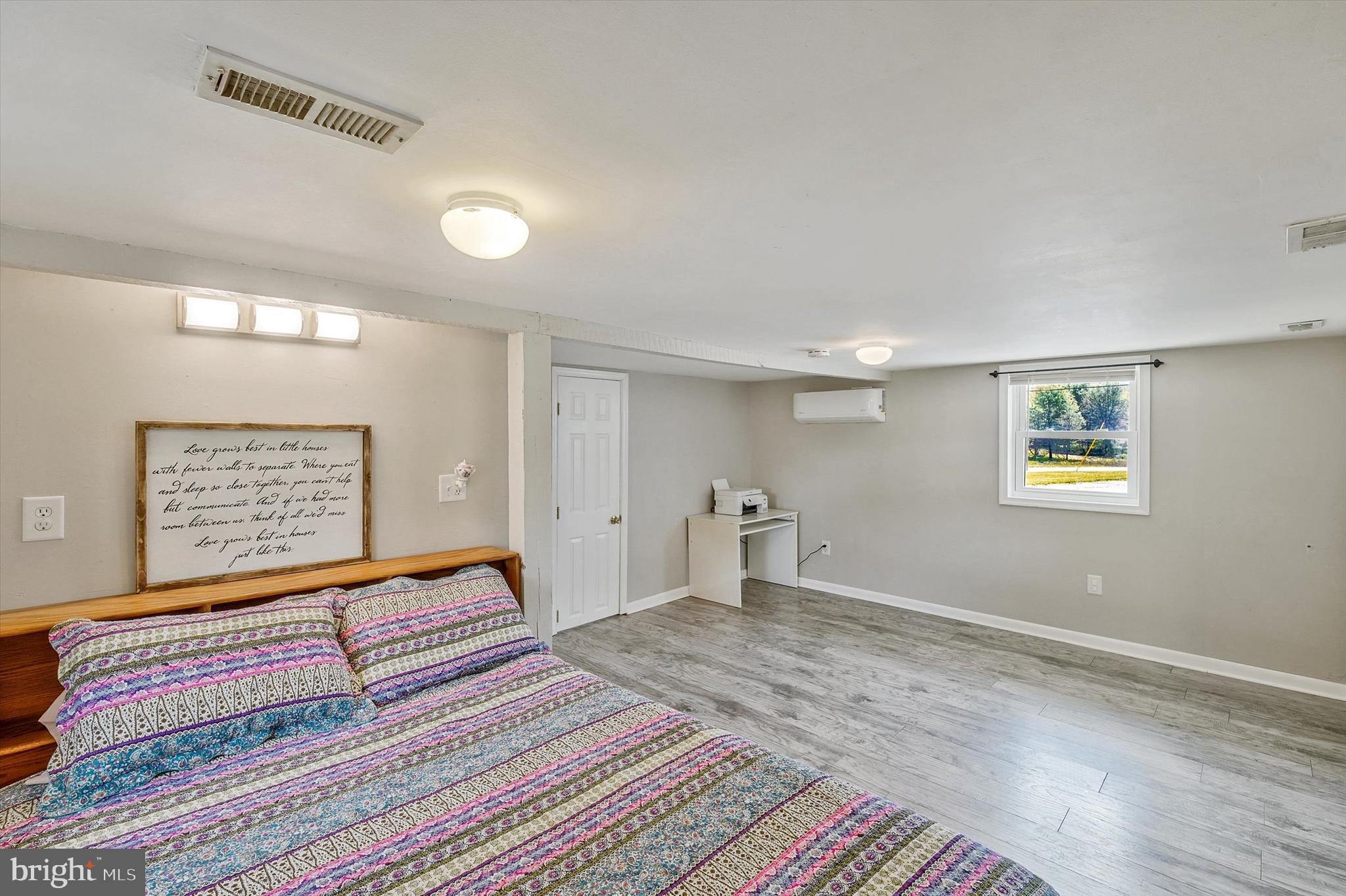 8022 Apples Church Road Thurmont, MD 21788 - Photo 26 of 47 Bedroom 3/Guest suite