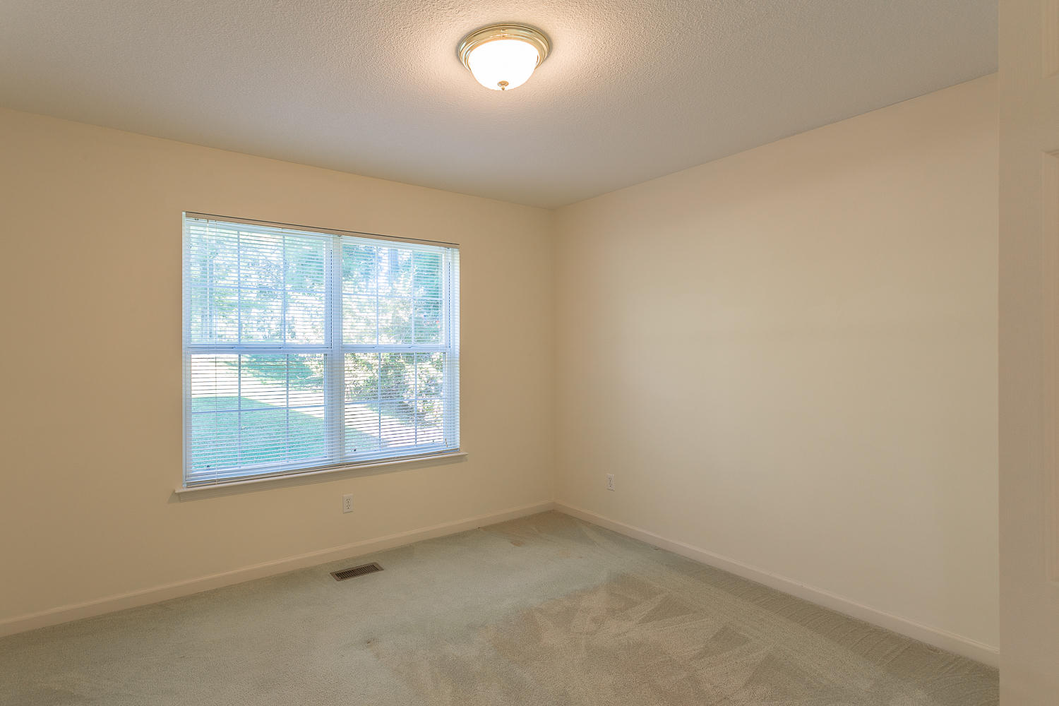 1501 Ridge Point Road Hixson, TN 37343 - Photo 28 of 40 1501 Ridge Point-48