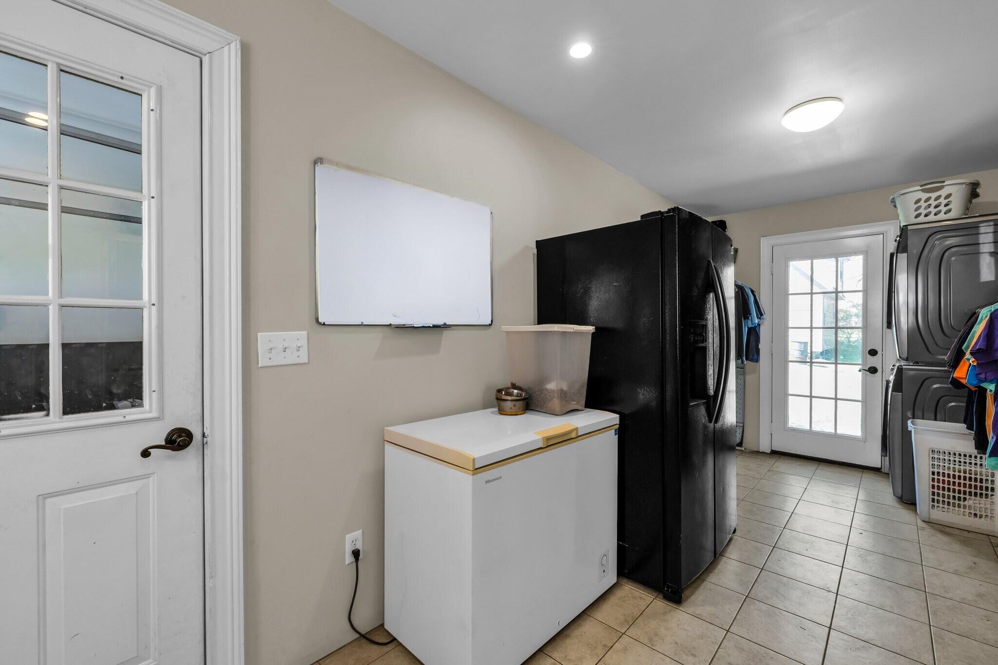 64 Warren Street Rossville, GA 30741 - Photo 12 of 27 Laundry Room