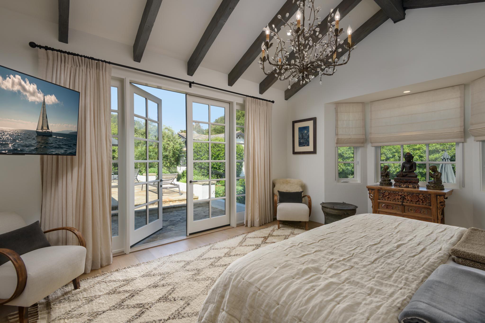 230 Hot Springs Road Montecito, CA 93108 - Photo 17 of 32 .