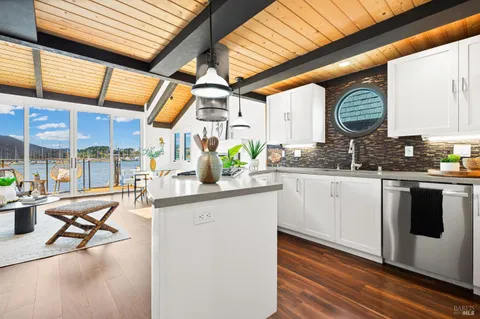 $1,795,000 | 53 Issaquah Dock, Sausalito, CA 94965