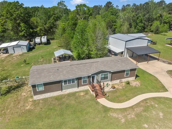 $385,000 | 511 Denson Reed Road, Cleveland, TX 77328