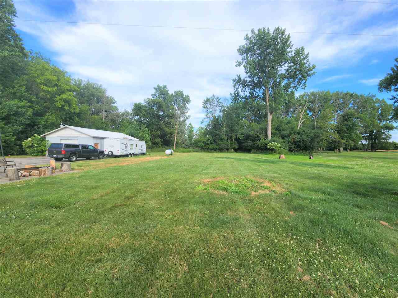 2053 South S River Bay City, MI 48708 - Photo 6 of 35