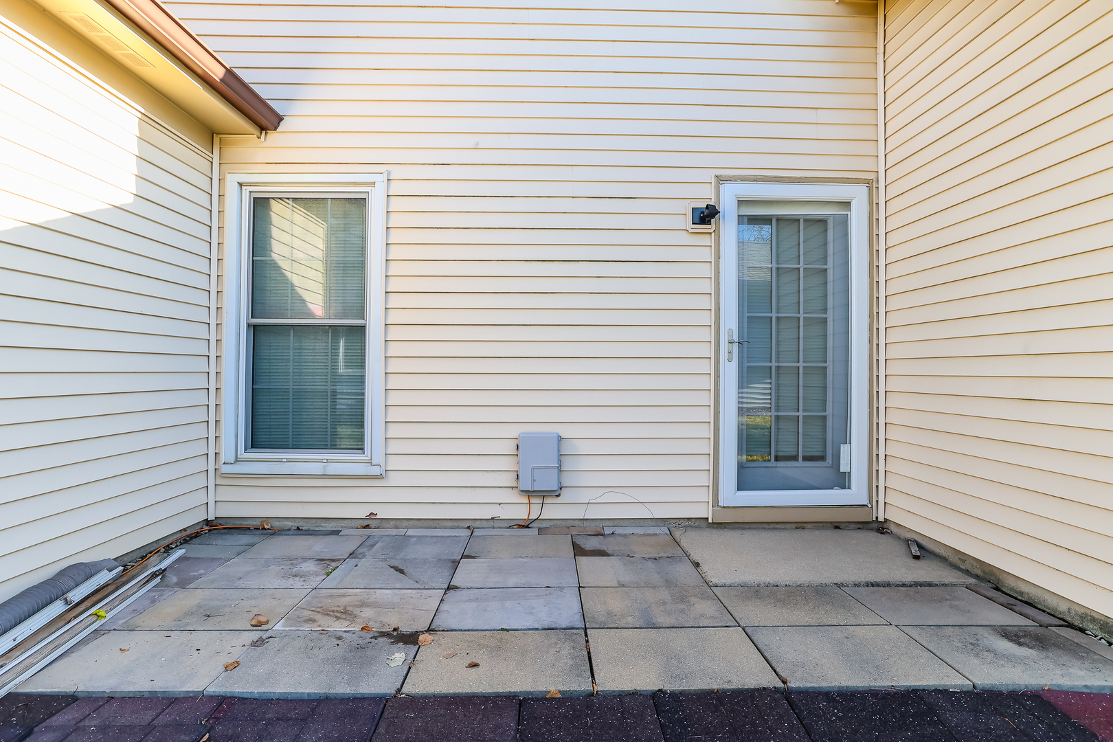 347 Juniper Circle Streamwood, IL 60107 - Photo 21 of 23 a view of a house with a white door