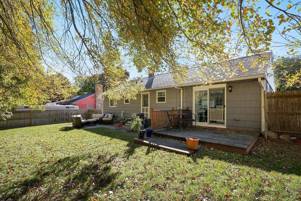 10 Robin Road Westborough, MA 01581 - Photo 21 of 25 Gallery Image 21