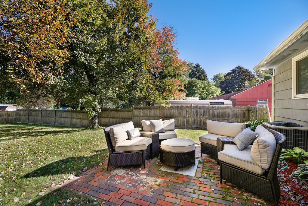 10 Robin Road Westborough, MA 01581 - Photo 25 of 25 Gallery Image 25