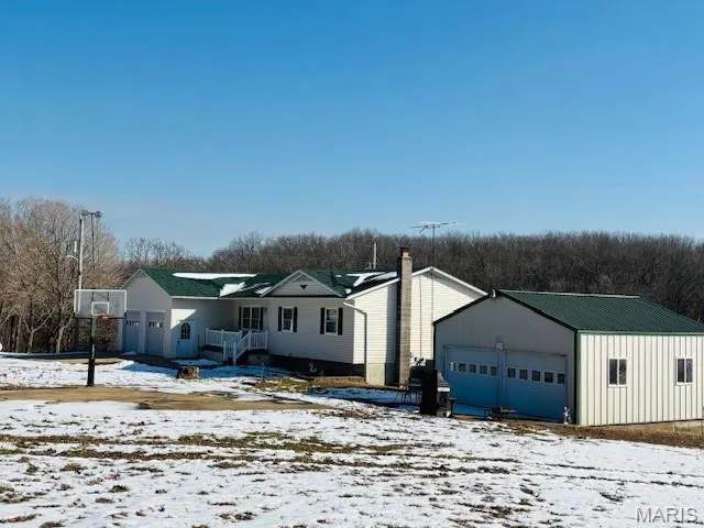 $749,900 | 207 Center Point Road, Steelville, MO 65565