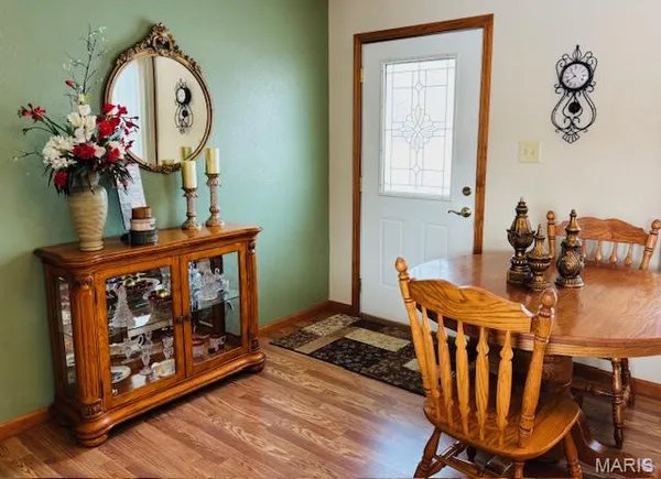 $743,900 | 207 Center Point Road, Steelville, MO 65565