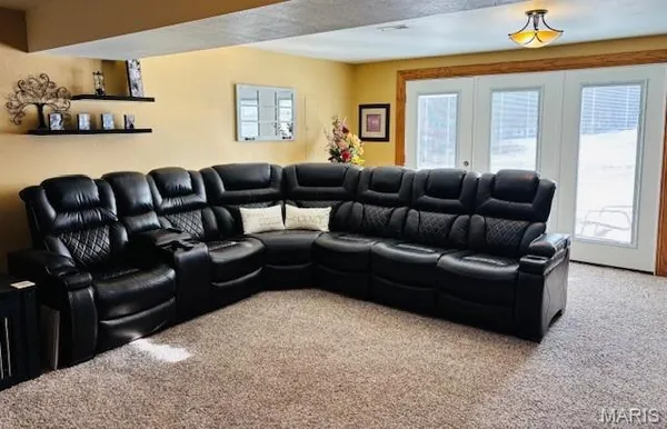 $743,900 | 207 Center Point Road, Steelville, MO 65565