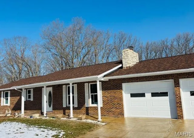 $749,900 | 207 Center Point Road, Steelville, MO 65565