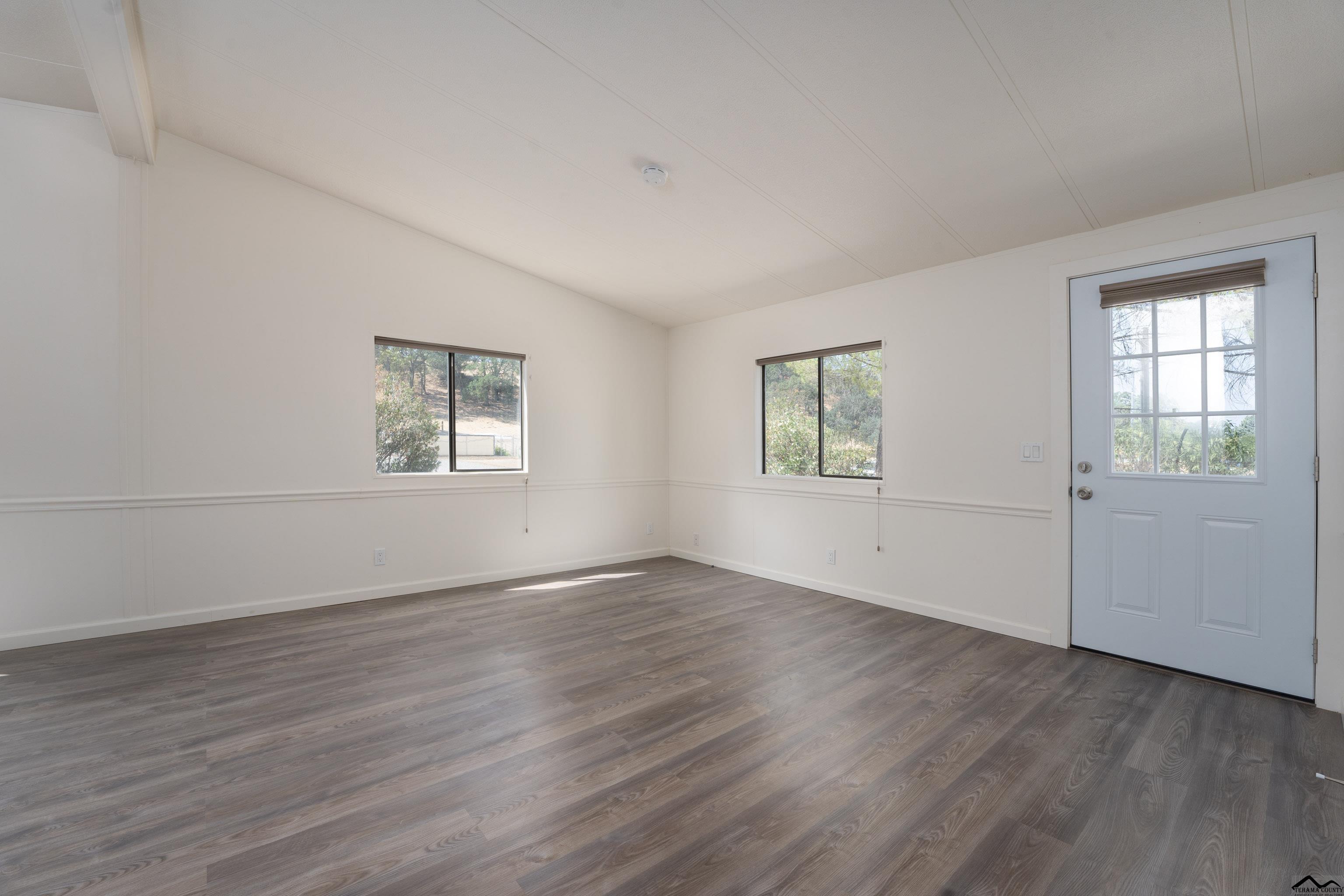 17400 Rancho Tehama Road Corning, CA 96021 - Photo 4 of 27