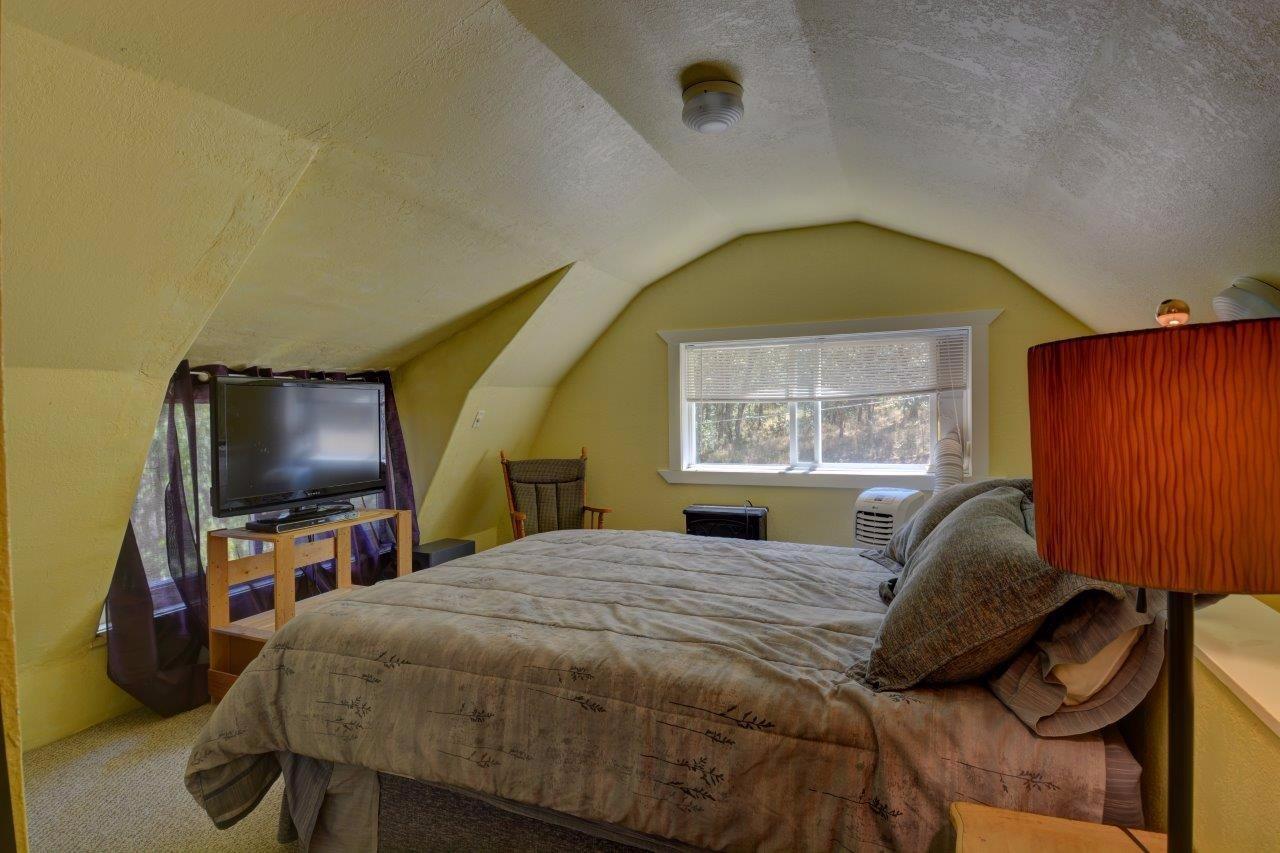 2079 Knowles Road Medford, OR 97501 - Photo 24 of 25 Additional Photo