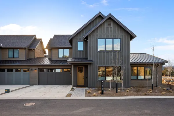 $1,435,000 | 61311 Mcroberts Ln Bend, Bend, OR 97702