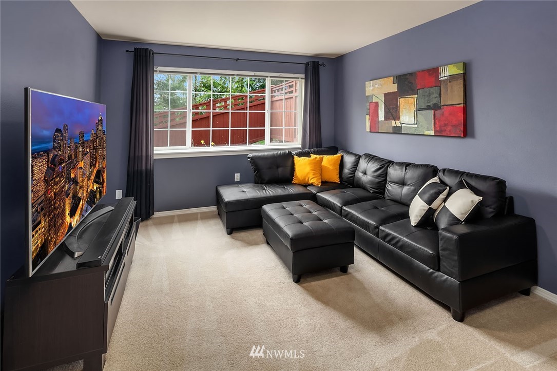 4775 Shattuck Avenue South, Unit D103 Renton, WA 98055 - Photo 13 of 25 Gallery Image 13