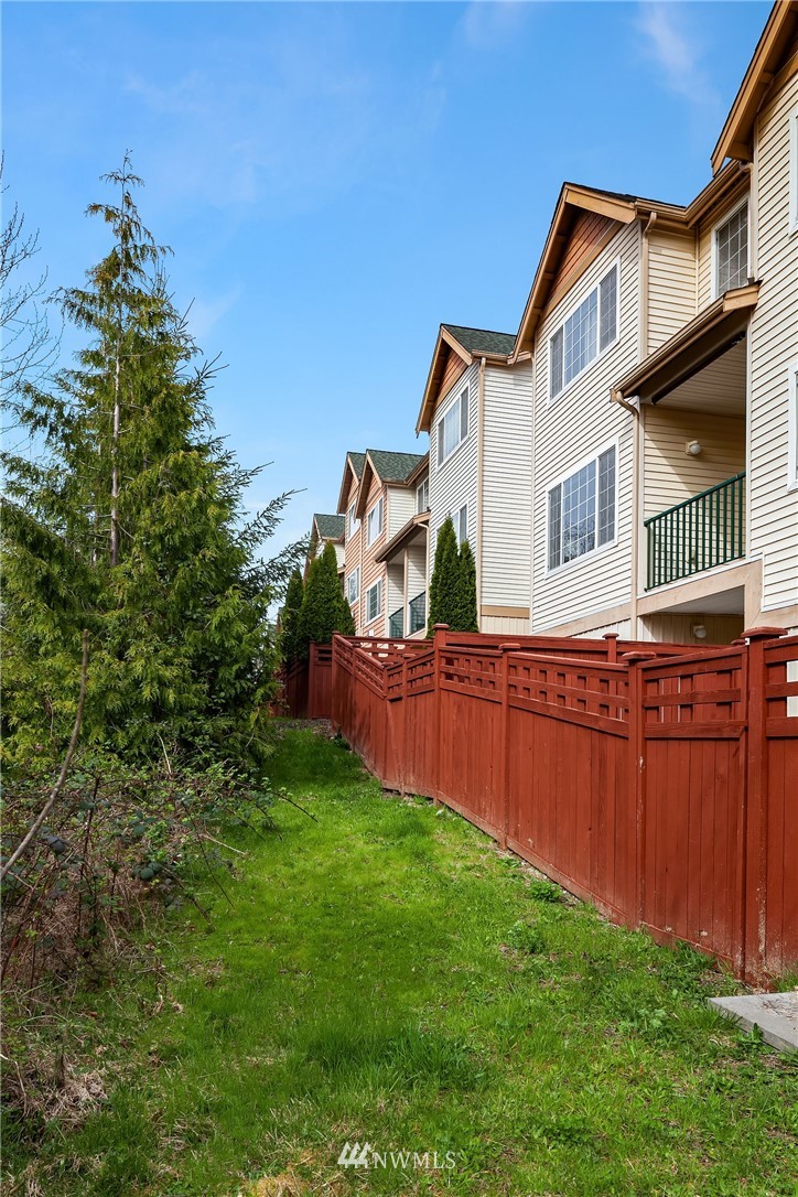4775 Shattuck Avenue South, Unit D103 Renton, WA 98055 - Photo 19 of 25 Gallery Image 19