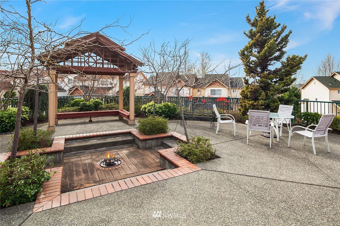 4775 Shattuck Avenue South, Unit D103 Renton, WA 98055 - Photo 24 of 25 Gallery Image 24