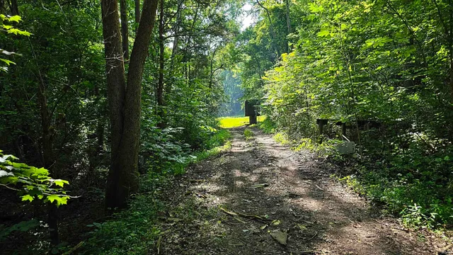 $679,900 | 6400 East Prong, Madison, IN 47250