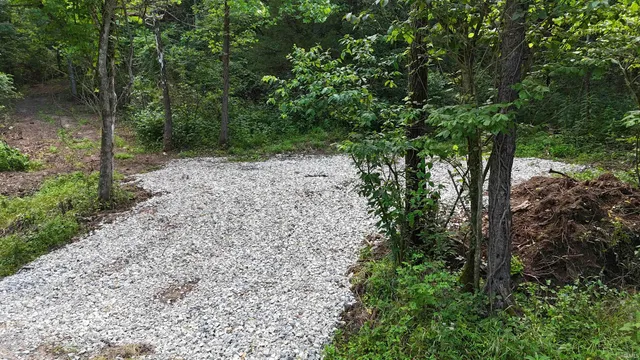 $679,900 | 6400 East Prong, Madison, IN 47250