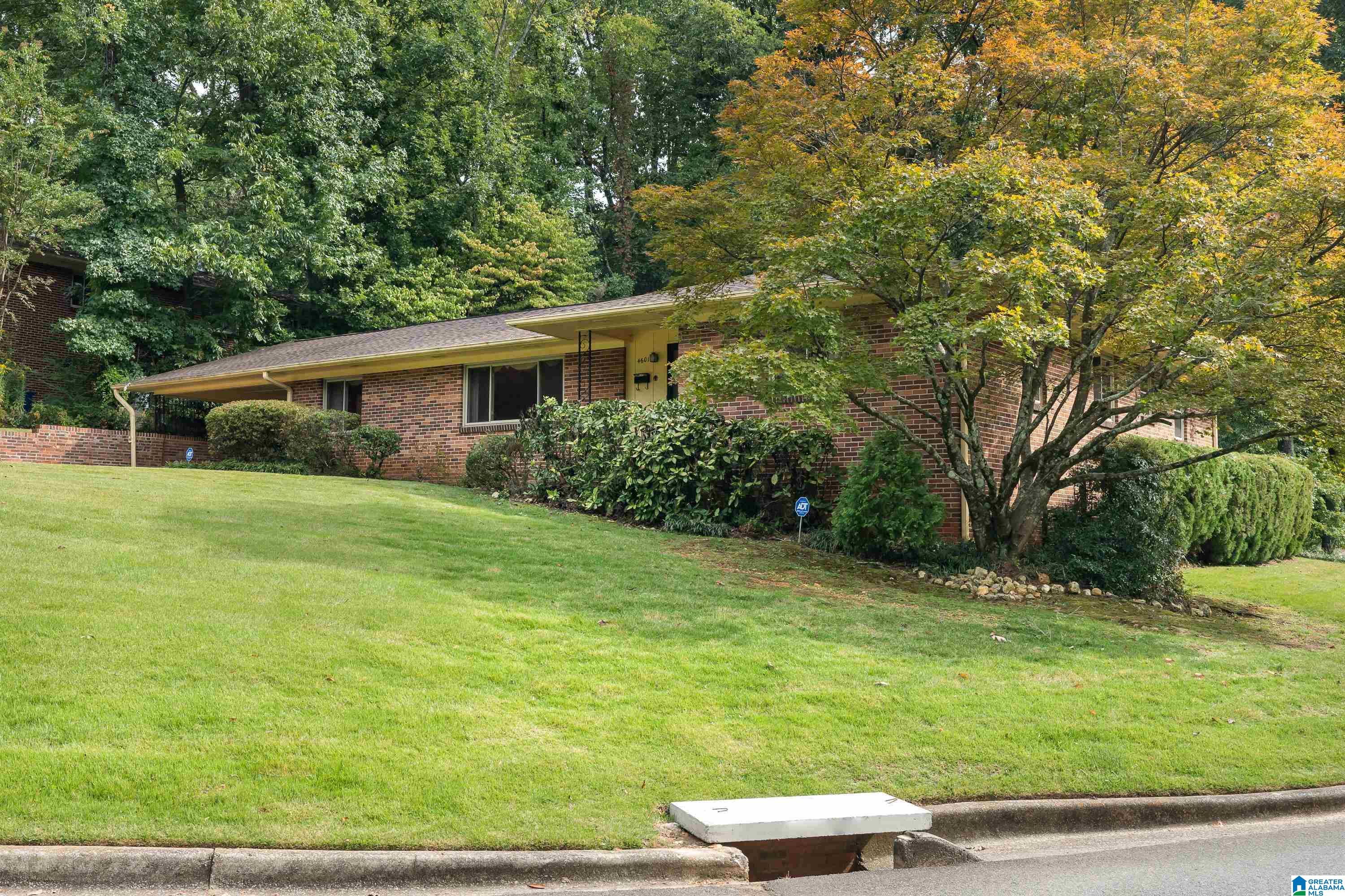4601 Linwood Drive Birmingham, AL 35222 - Photo 2 of 27