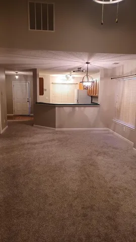 $1,700 | 108 Dupont Way, Summerville, SC 29485