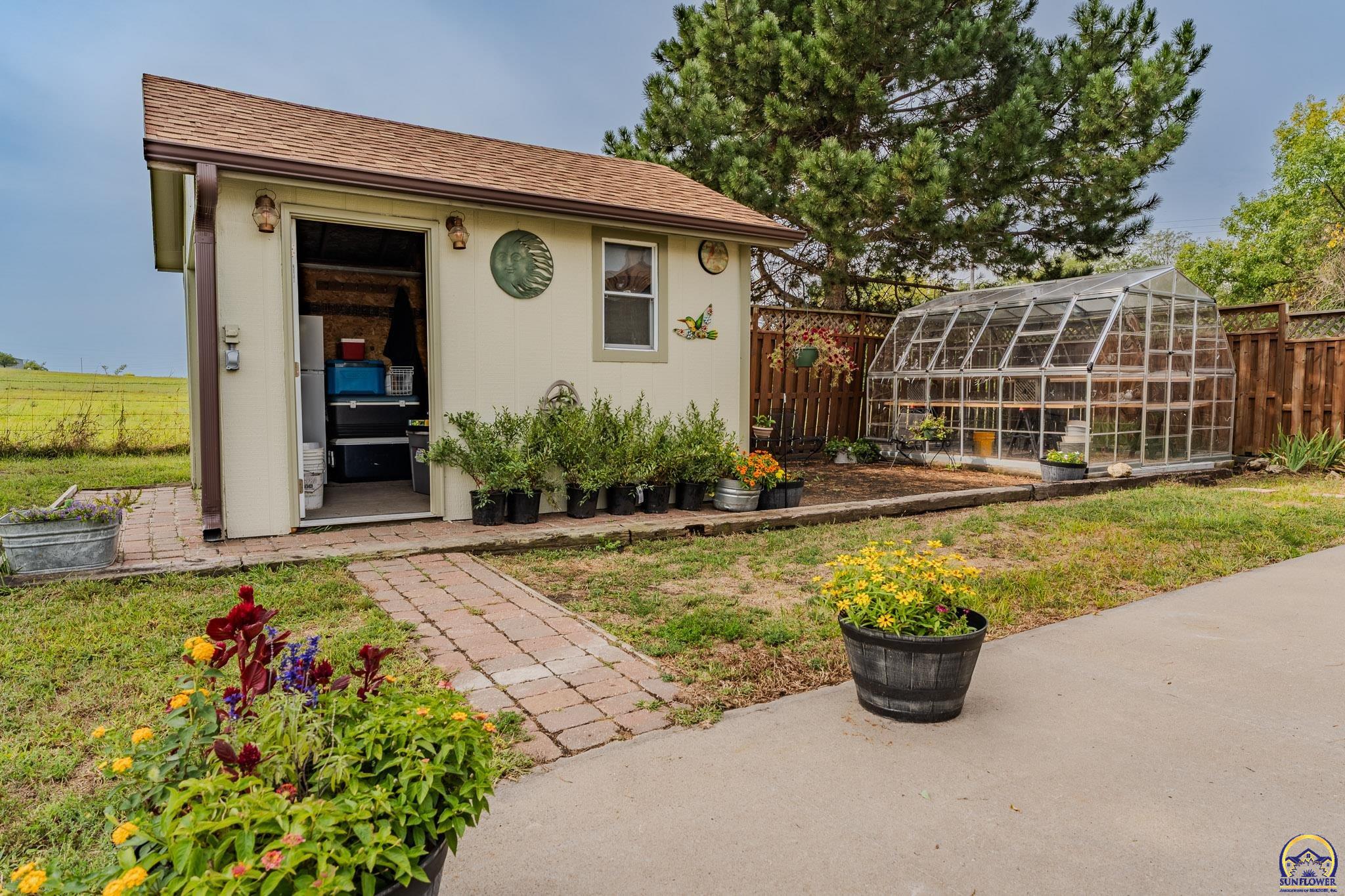 7855 Onaga Road Belvue, KS 66407 - Photo 11 of 33 Gallery Image 11