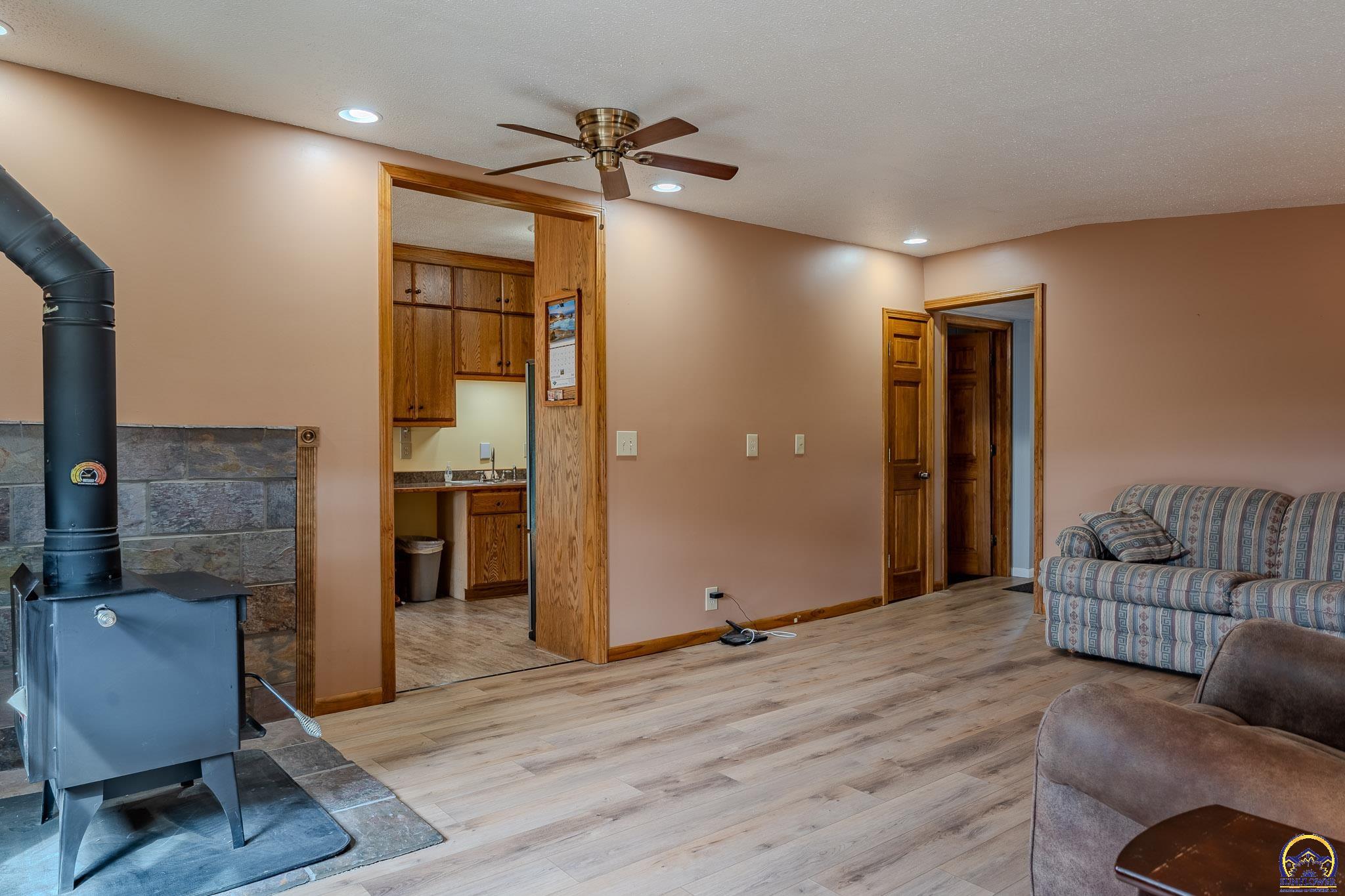 7855 Onaga Road Belvue, KS 66407 - Photo 17 of 33 Gallery Image 17