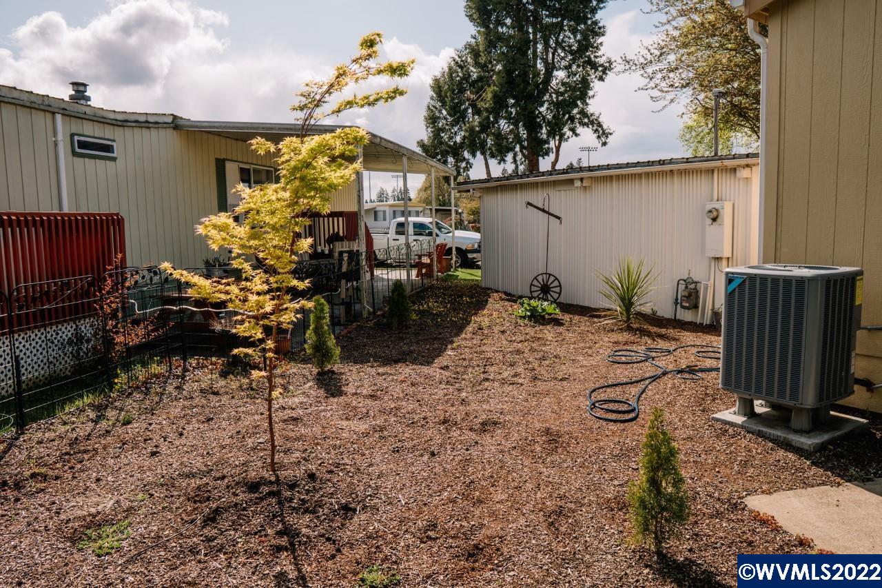 5355 River ( Road Keizer, OR 97303 - Photo 28 of 29 Gallery Image 28