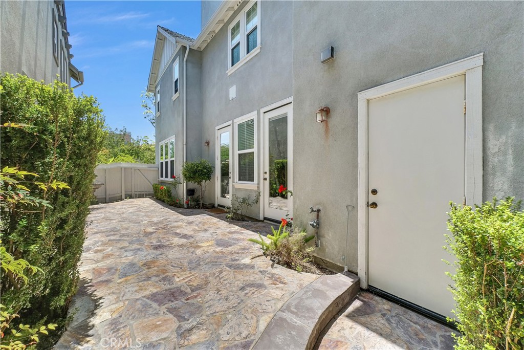 14 Conservatory Drive Ladera Ranch, CA 92694 - Photo 26 of 27