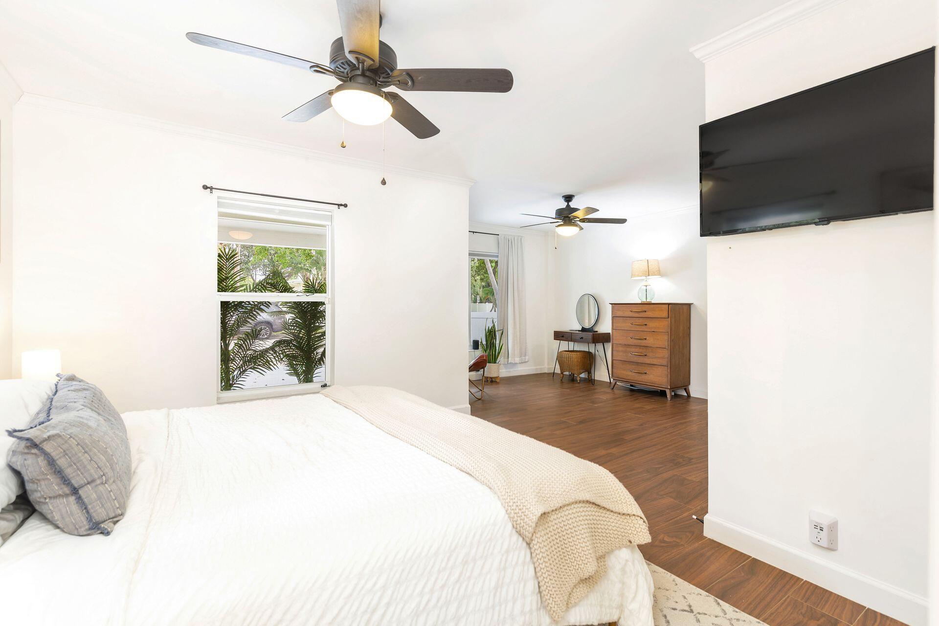 900 Sunset Road West Palm Beach, FL 33401 - Photo 12 of 29 14