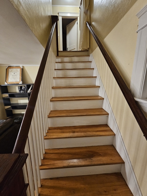 15 Longfellow Road Worcester, MA 01602 - Photo 23 of 42