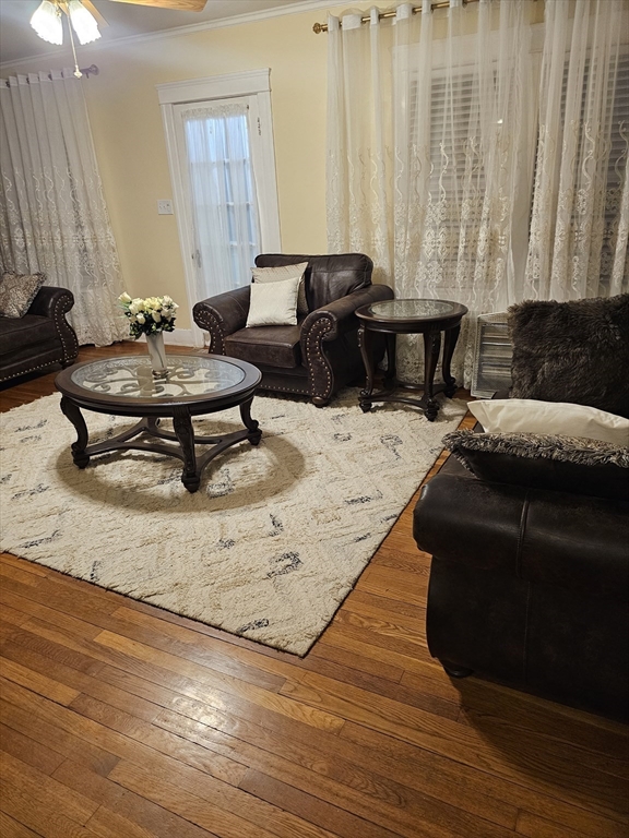 15 Longfellow Road Worcester, MA 01602 - Photo 4 of 42