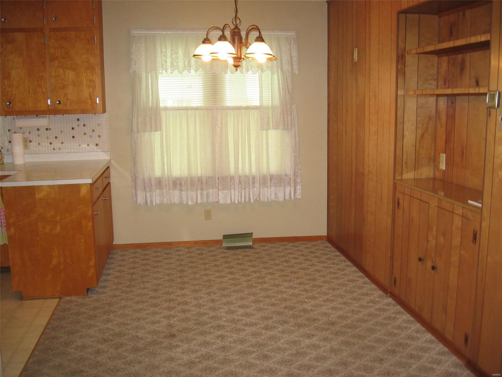1690 Methodist Street Carlyle, IL 62231 - Photo 11 of 29