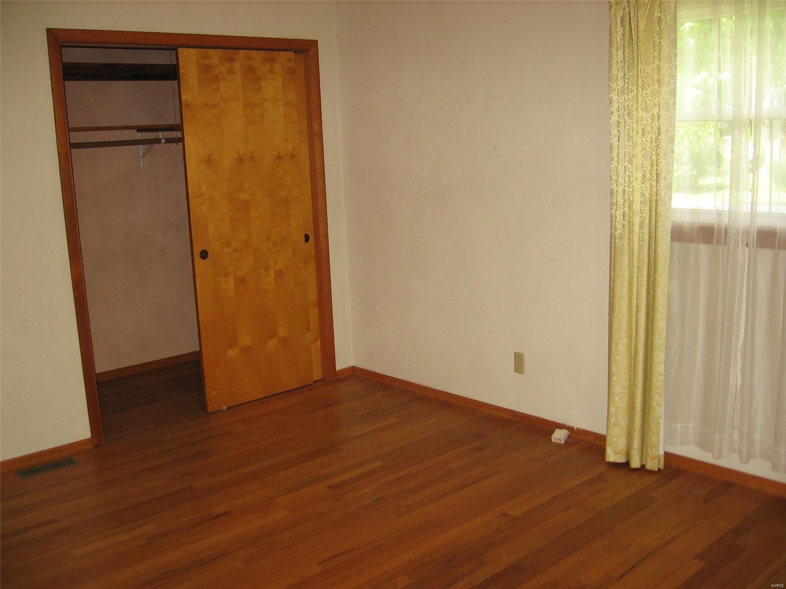 1690 Methodist Street Carlyle, IL 62231 - Photo 14 of 29