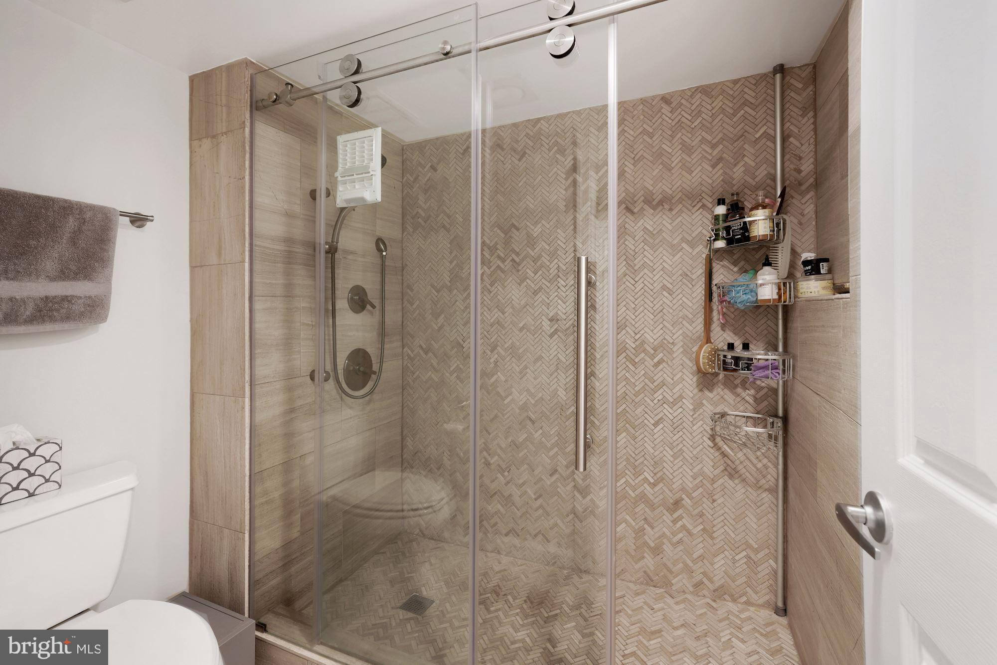 1808 Old Meadow Road, Unit 408 McLean, VA 22102 - Photo 21 of 35