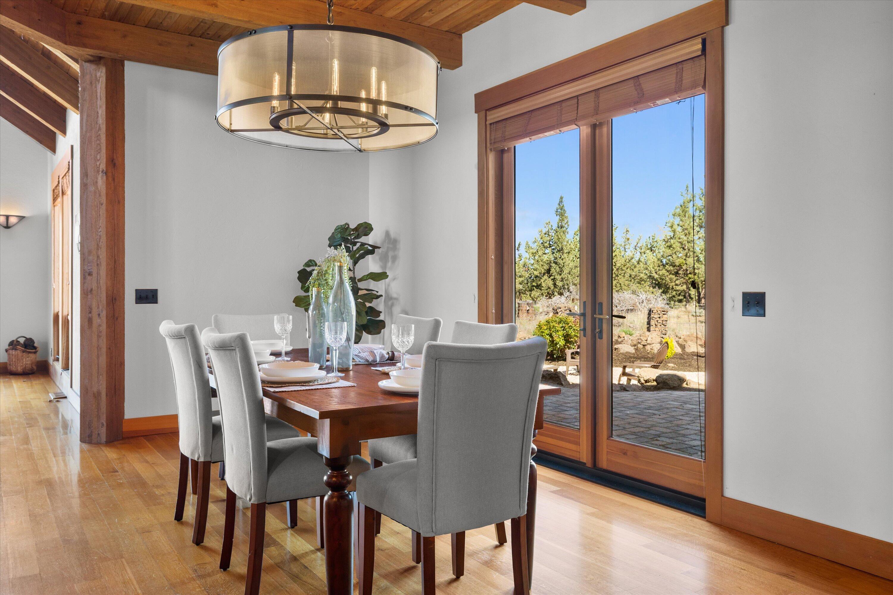 64155 Hunnell Road Bend, OR 97703 - Photo 20 of 96 Area dining with patio access.