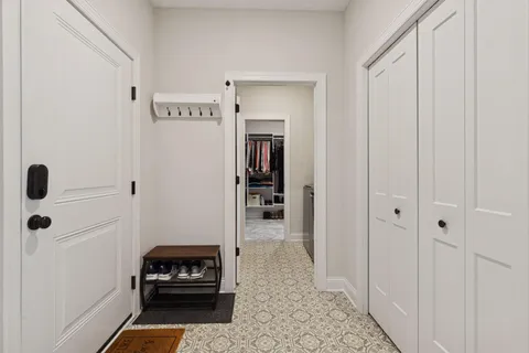 $625,000 | 10250 Arrowwood Trail, Woodbury, MN 55129