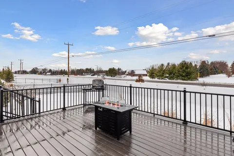 $610,000 | 10250 Arrowwood Trail, Woodbury, MN 55129