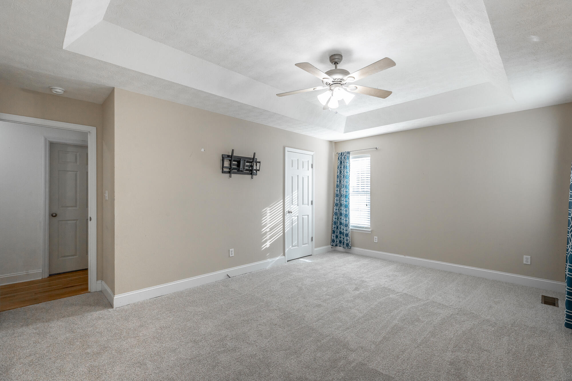 140 Clear Creek Road Flintstone, GA 30725 - Photo 20 of 44 140 Clear Creek Road Bedrooms HD-8933