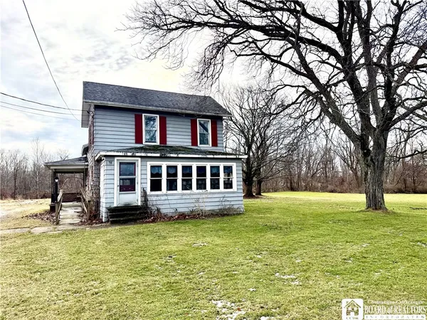 $142,500 | 56 Matteson Street, Pomfret, NY 14063