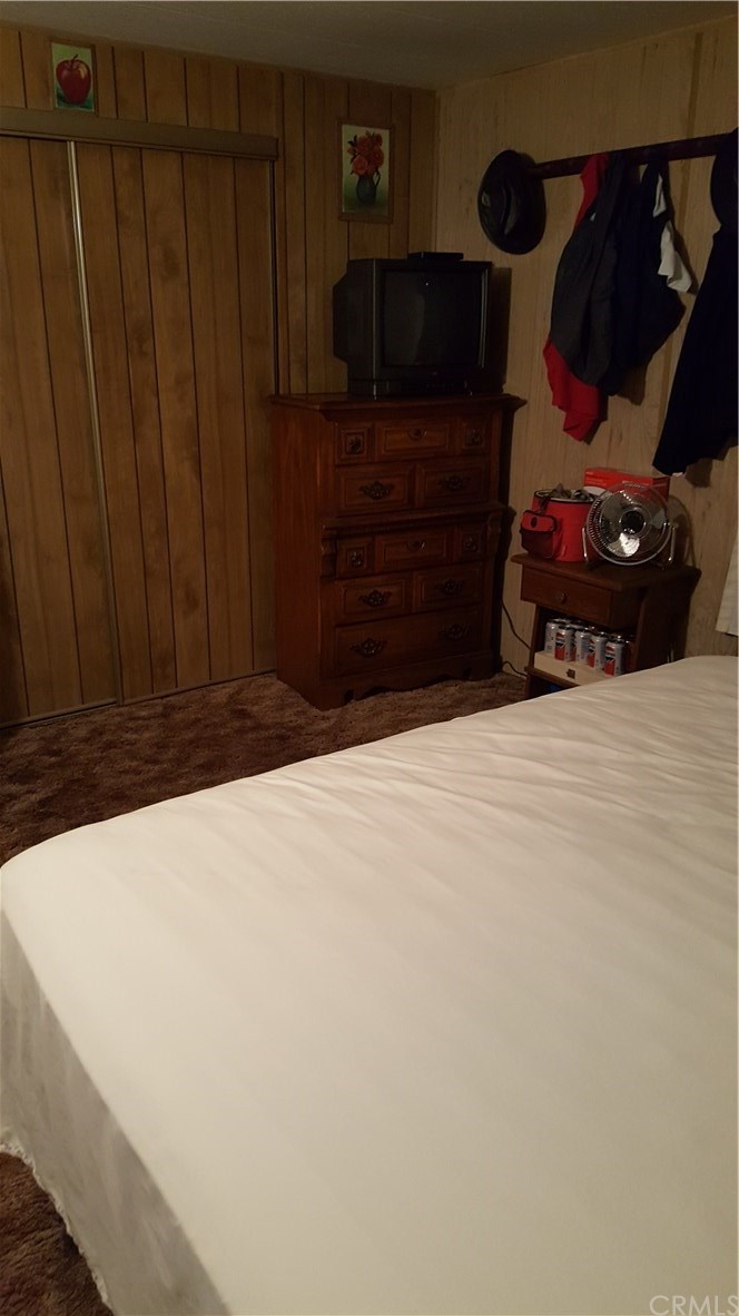 250 North Linden Avenue, Unit 180 Rialto, CA 92376 - Photo 7 of 8